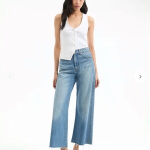 Veronica Beard Light Wash Raw Hem Crop Jeans - NWT